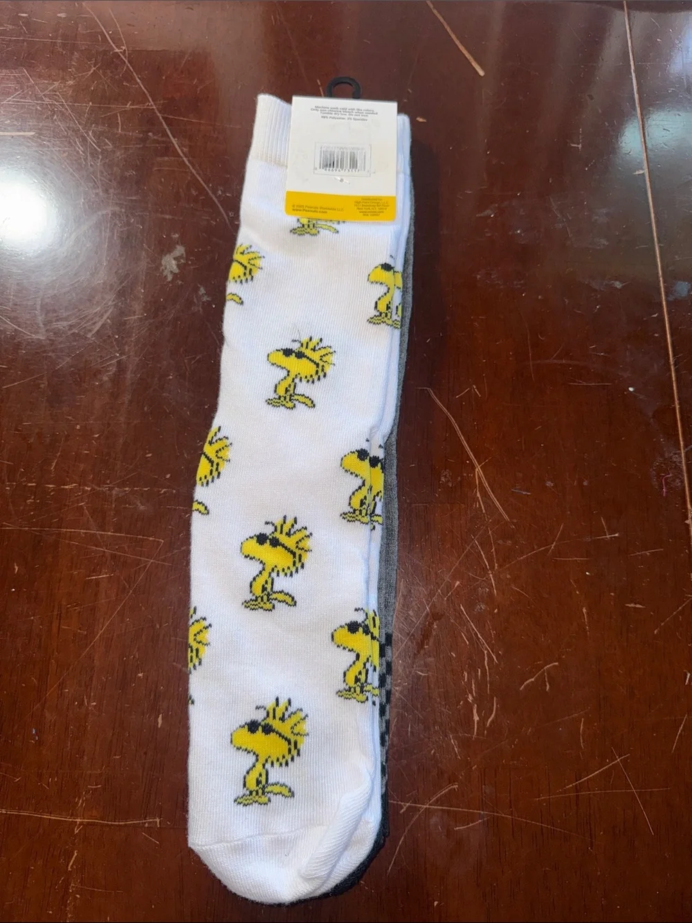 Peanuts Grey Snoopy 'Stay Cool' Crew Socks with Red Accent